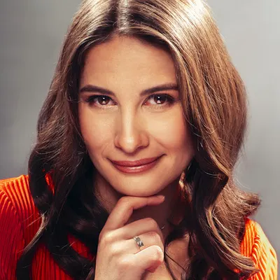 Inter-esse Paulina Skrzyp-Pogodzińska